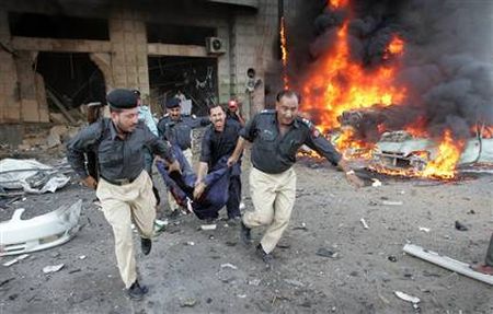 pakistan explosion 01