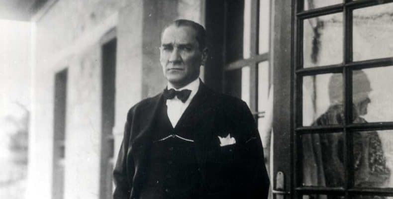 mustafa kemal ataturk 01