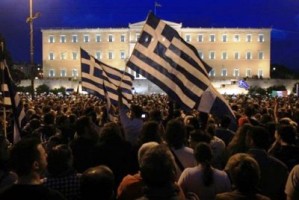 aganaktismenoi-syntagma-400x2681